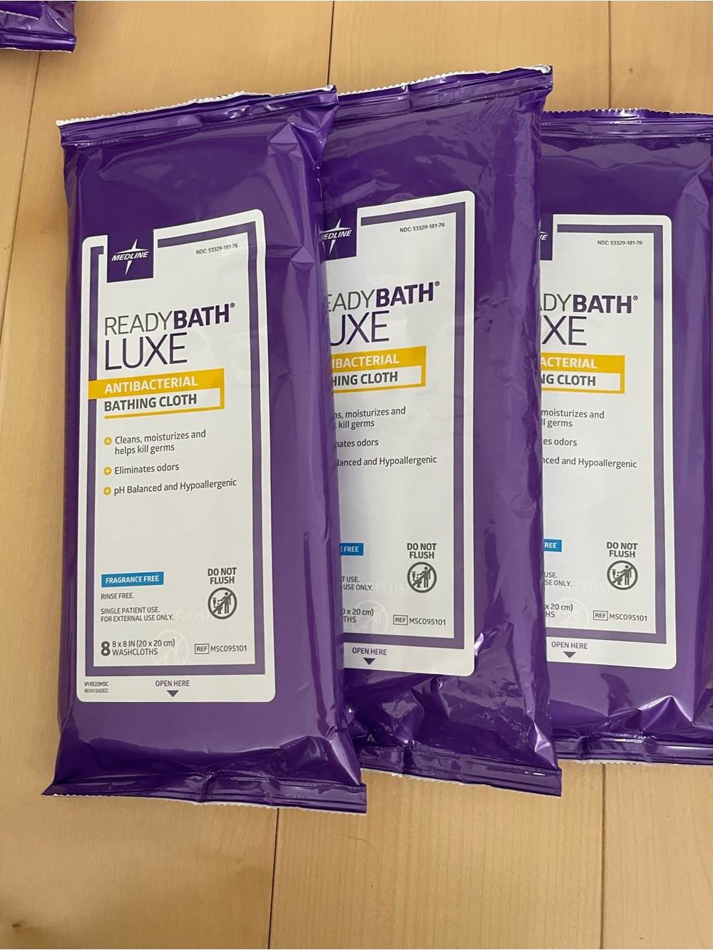 Medline ReadyBath Luxe Antibacterial Bathing Cloths Fragrance Free Premoistened